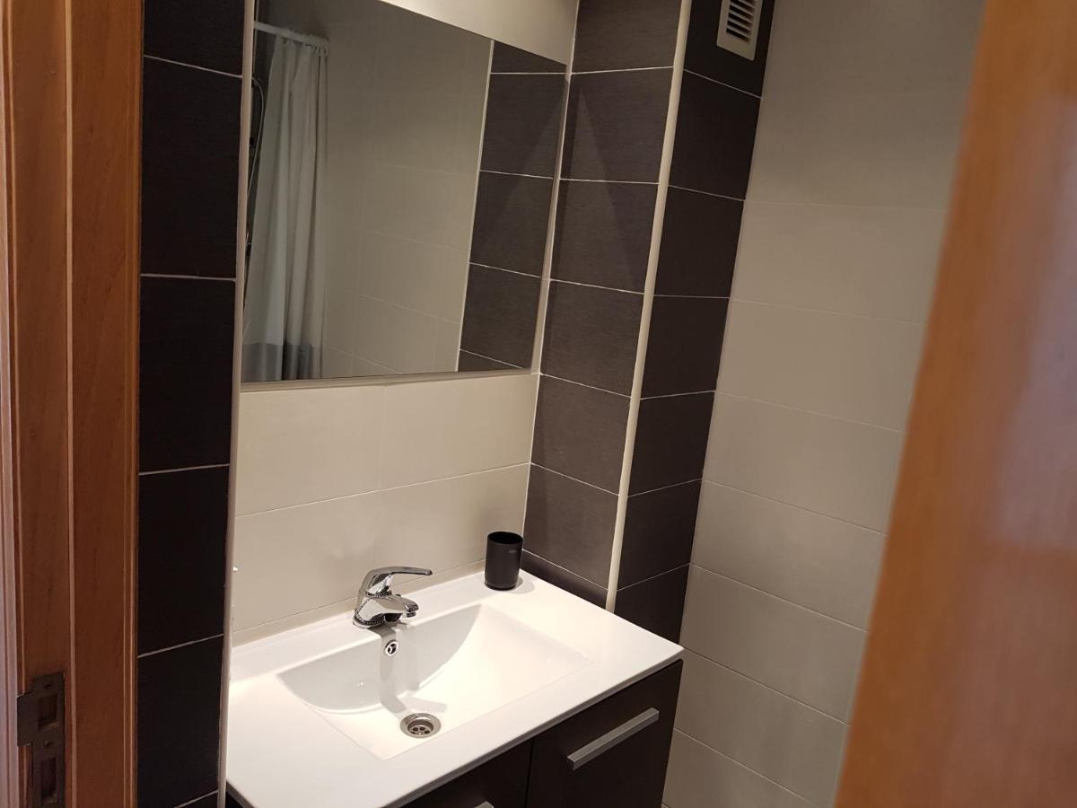 Wifi, Playa y Terraza - Housity