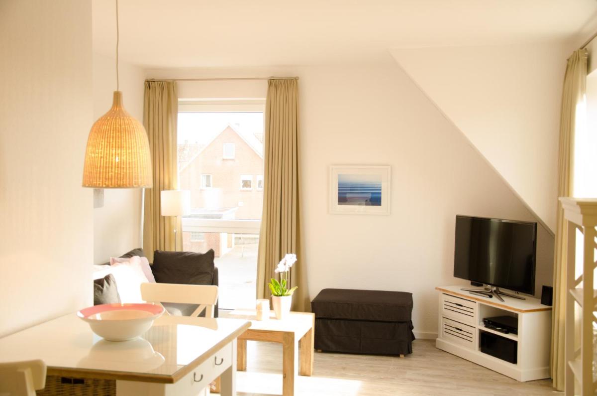 Hus Achterliek - Housity