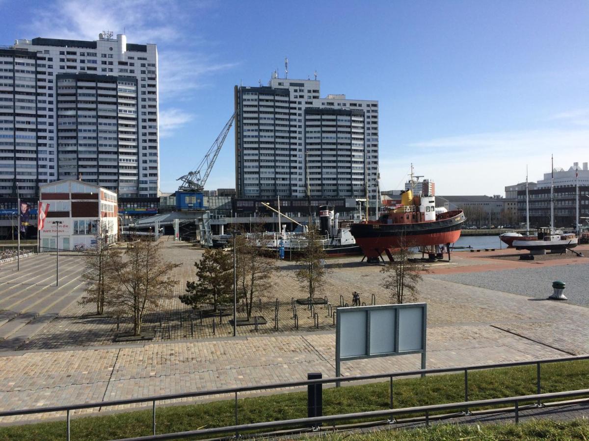havenBlicke - großzügige Terrasse mit Blick auf die Weser - Housity
