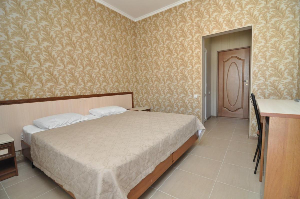 Guest House Kristiel - Housity