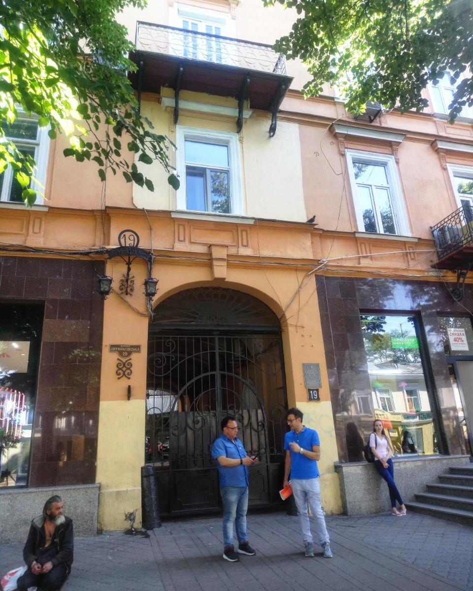 Apartment on Derybasivska 19 - Housity