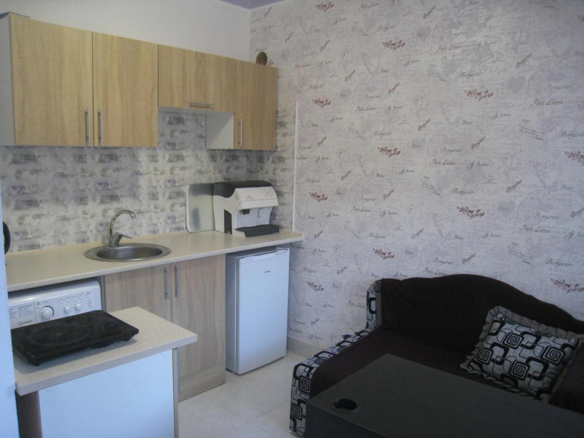 Mini-hotel Kamianets - Housity