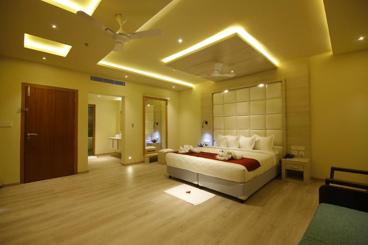 Woodnote Thekkady - Housity