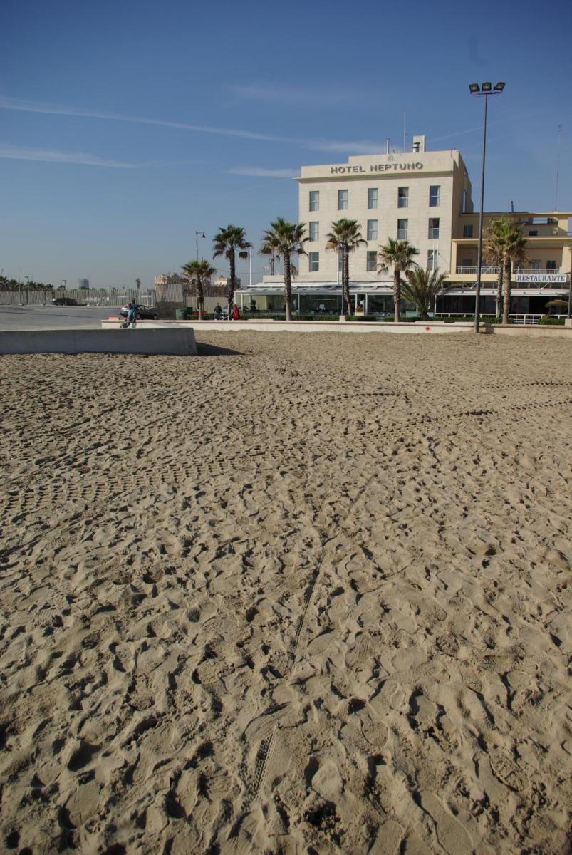 Playa de o cerca de este hotel