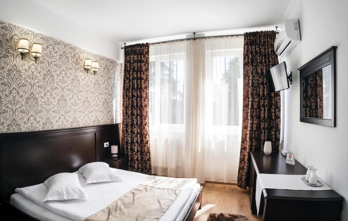 Hotel Turist - Housity
