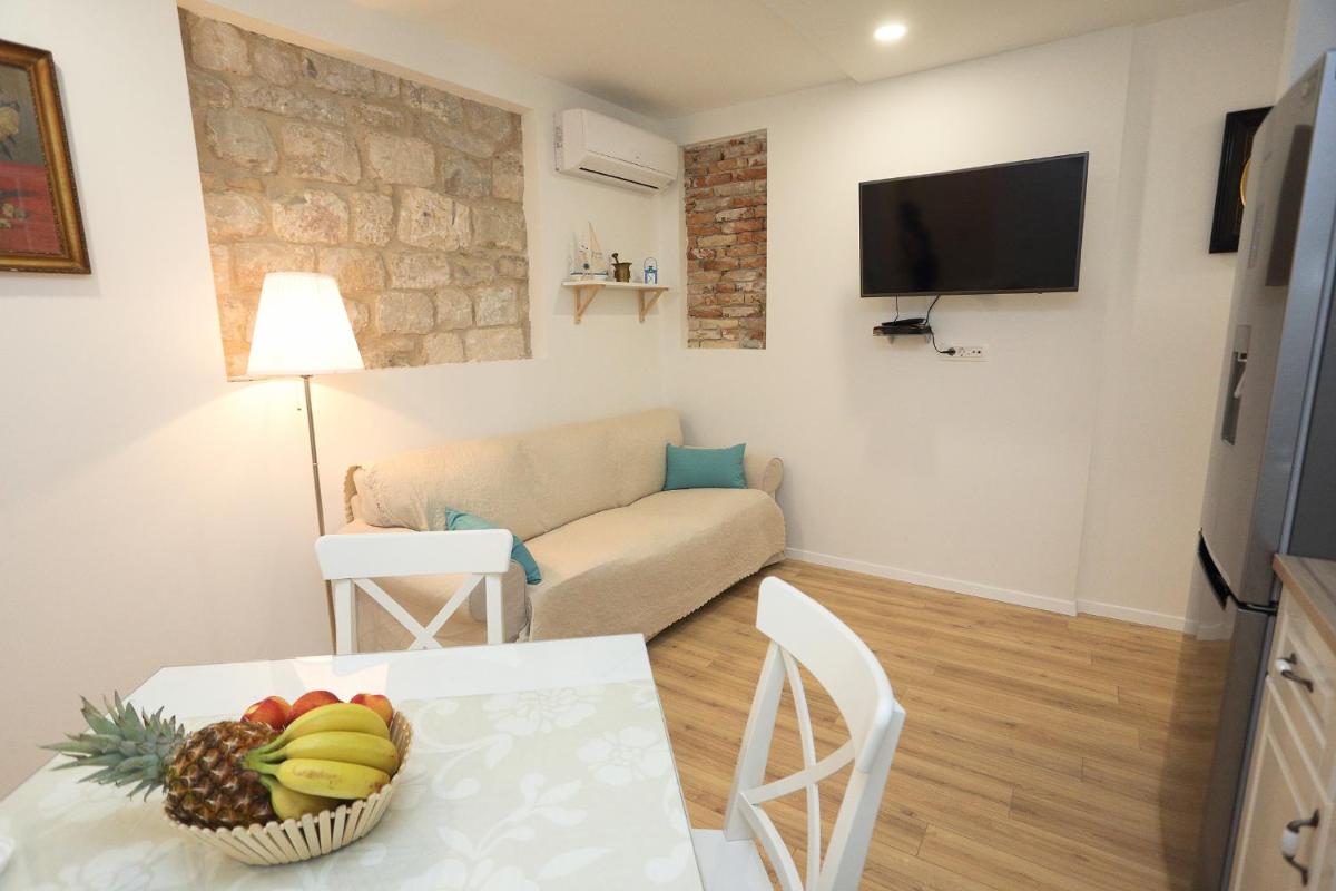 Split Old Town Suites 2 - Housity