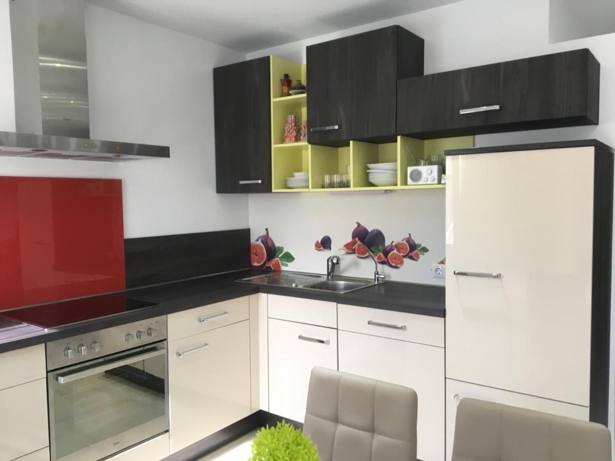 Suitetrails - Lo Pagán luxus modern beach bungalow