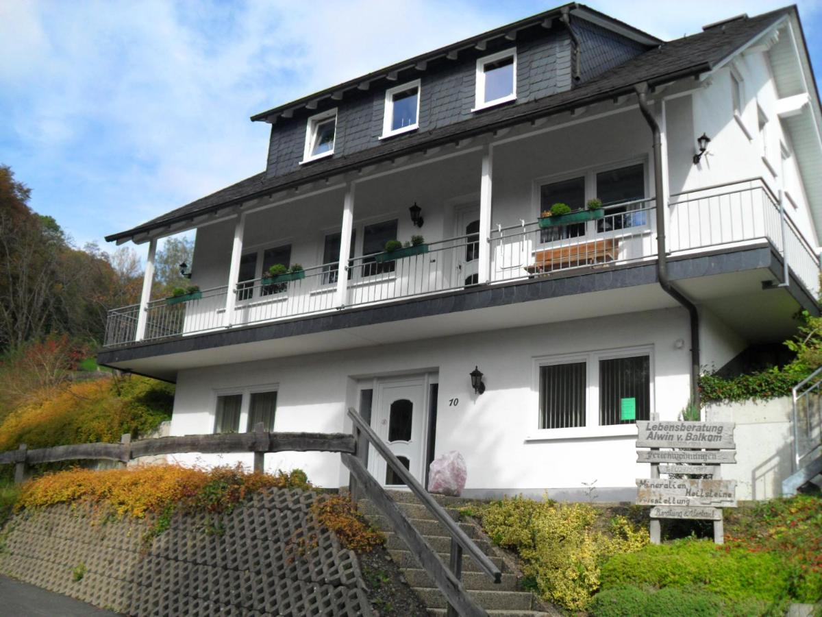 Ferienwohnungen Sonnenpfad - Housity
