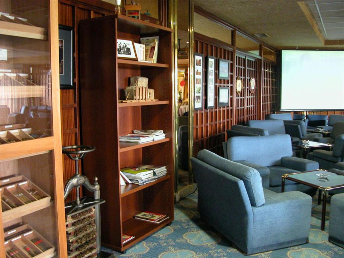 Zona de estar de Beatriz Toledo Auditorium & Spa
