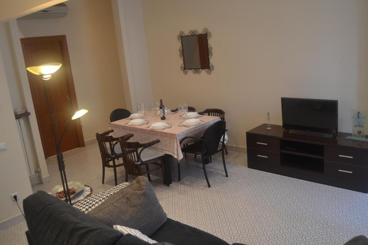 Placido Apartment - Housity