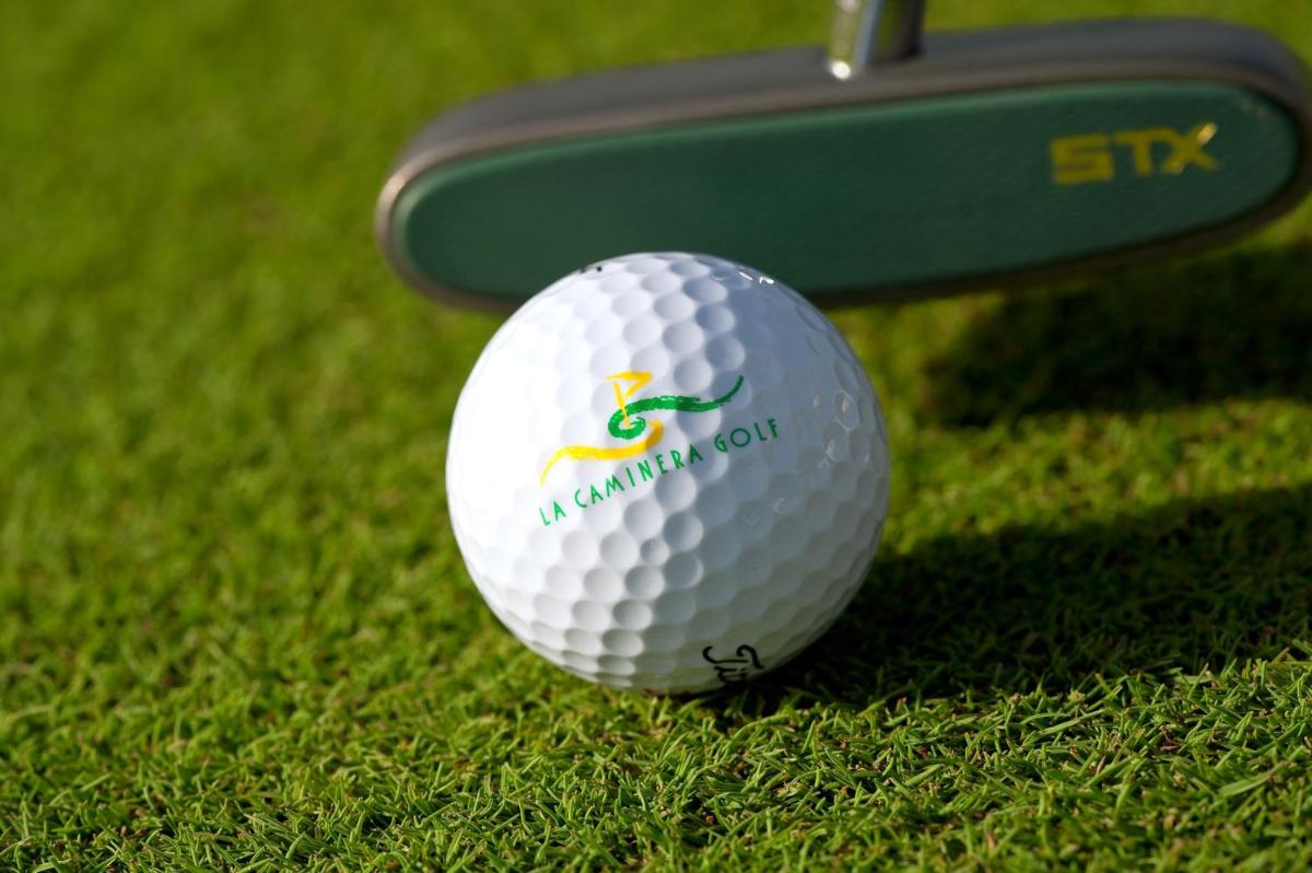Instalaciones para jugar al golf en el resort o alrededores