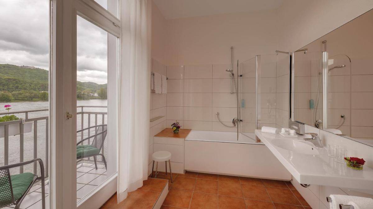 Rheinhotel Dreesen - Housity
