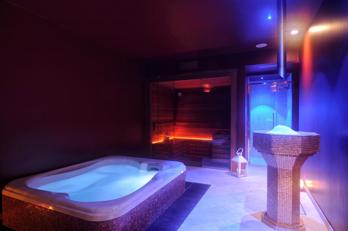 Hotel De Paris Sanremo - Housity