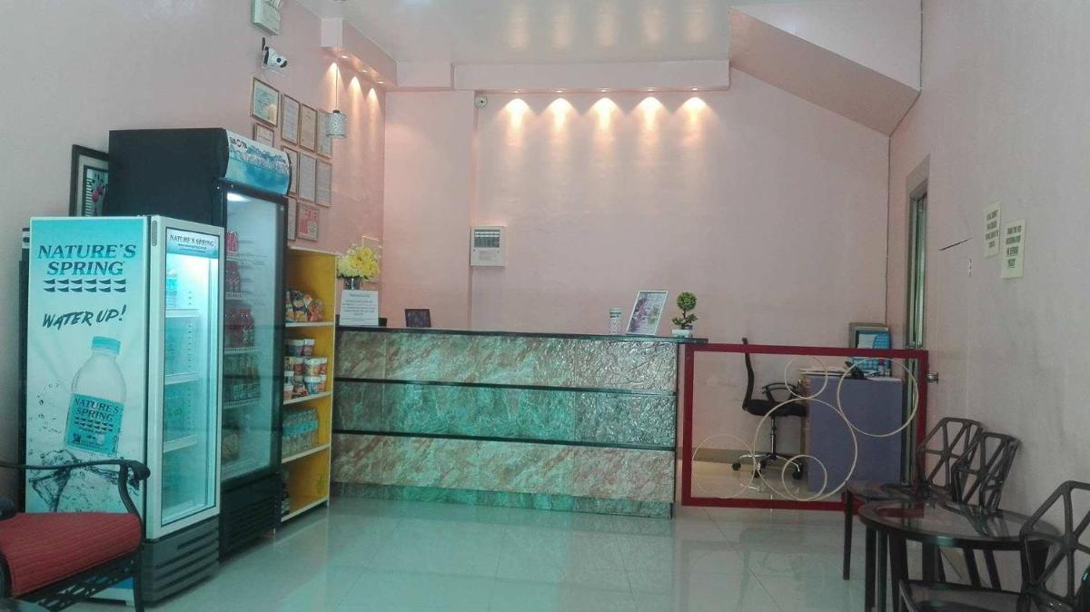 Meaco Royal Hotel - Tabaco - Housity