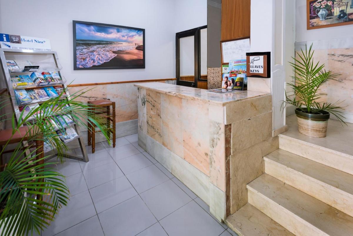 Hotel Niza - Housity