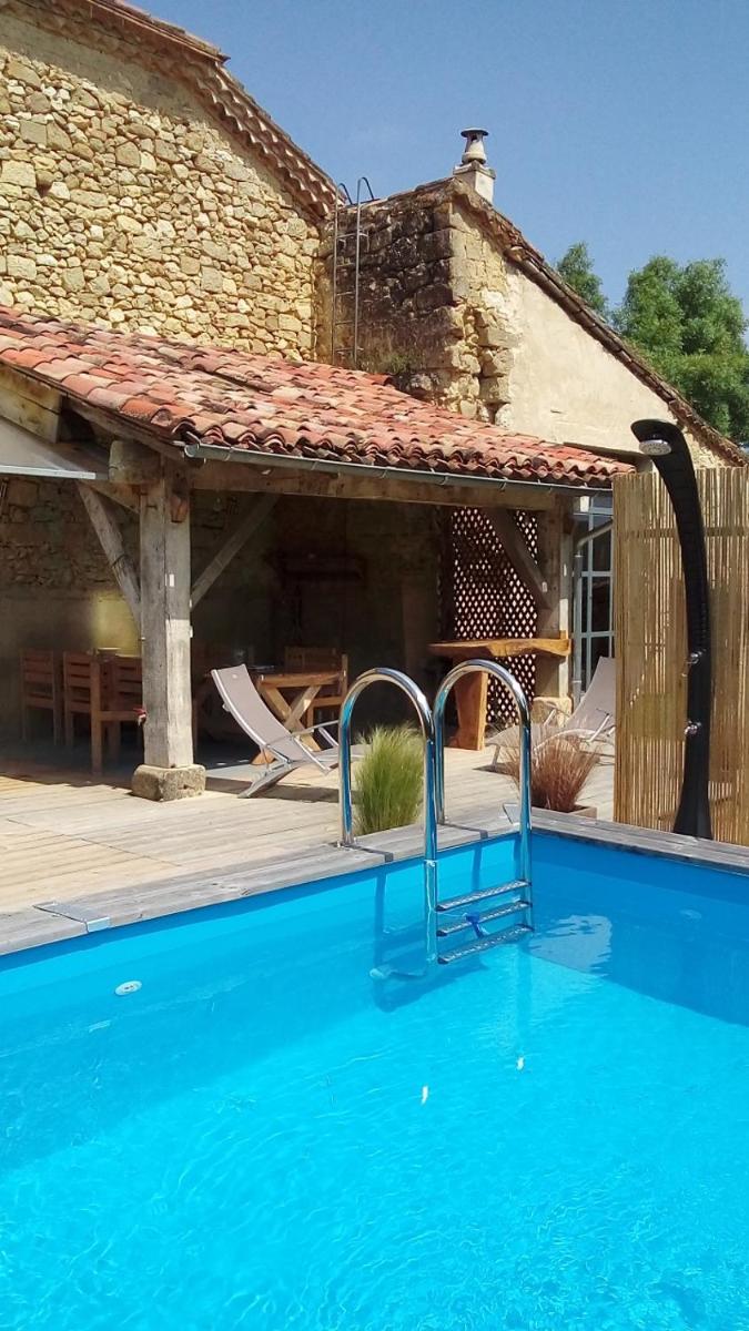 Gite de la Commanderie - Housity