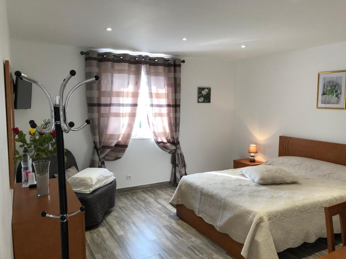 Maison Tobias - Housity
