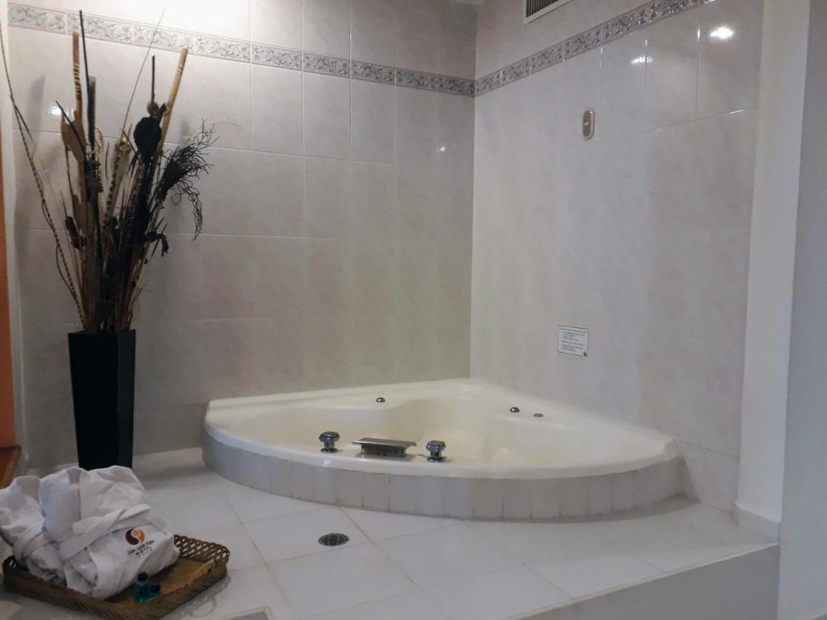 Suitetrails - San Juan Park Hotel