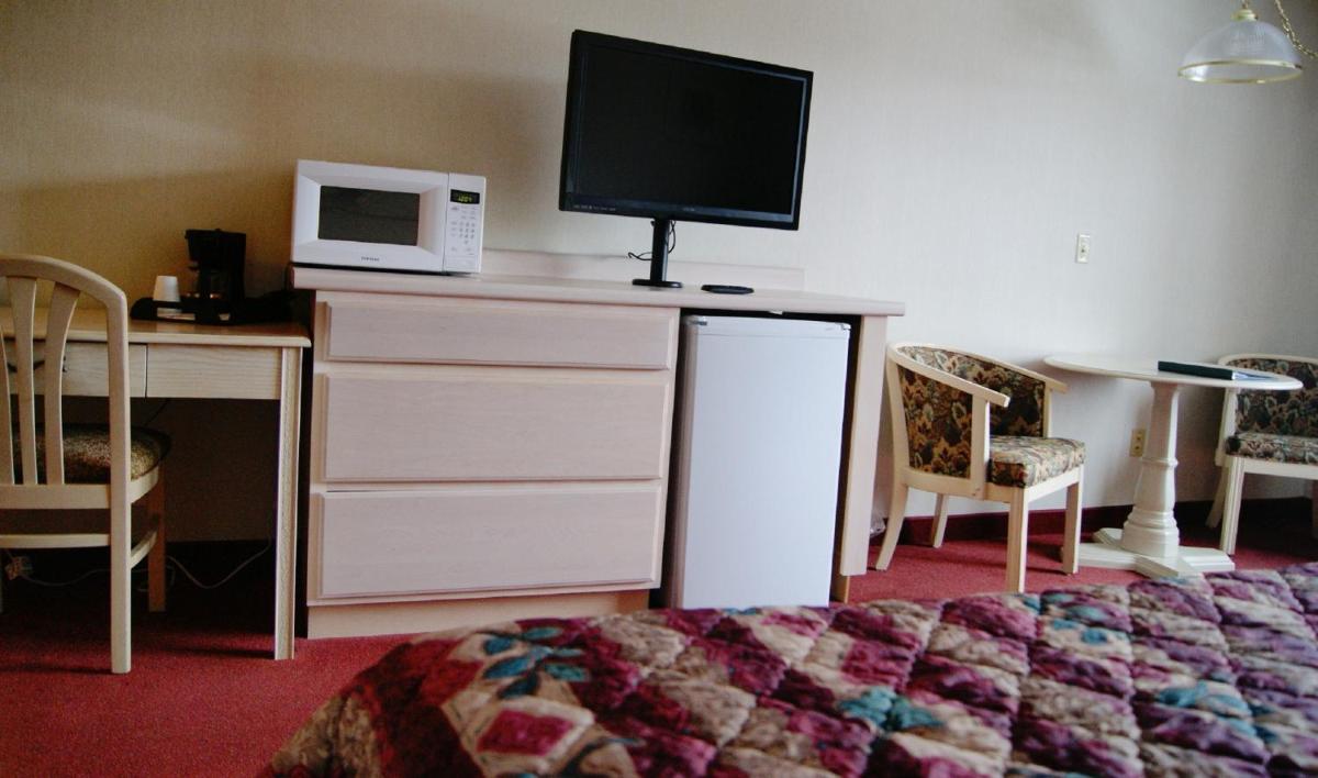 Meadow Court Inn - Ithaca - Housity