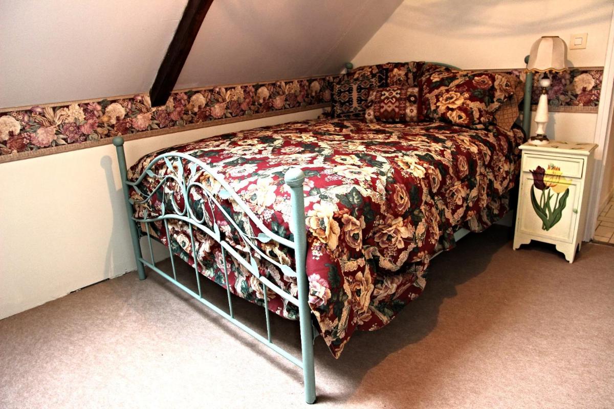 The Breton Apartment at Chateau Le Mur - Hizvo