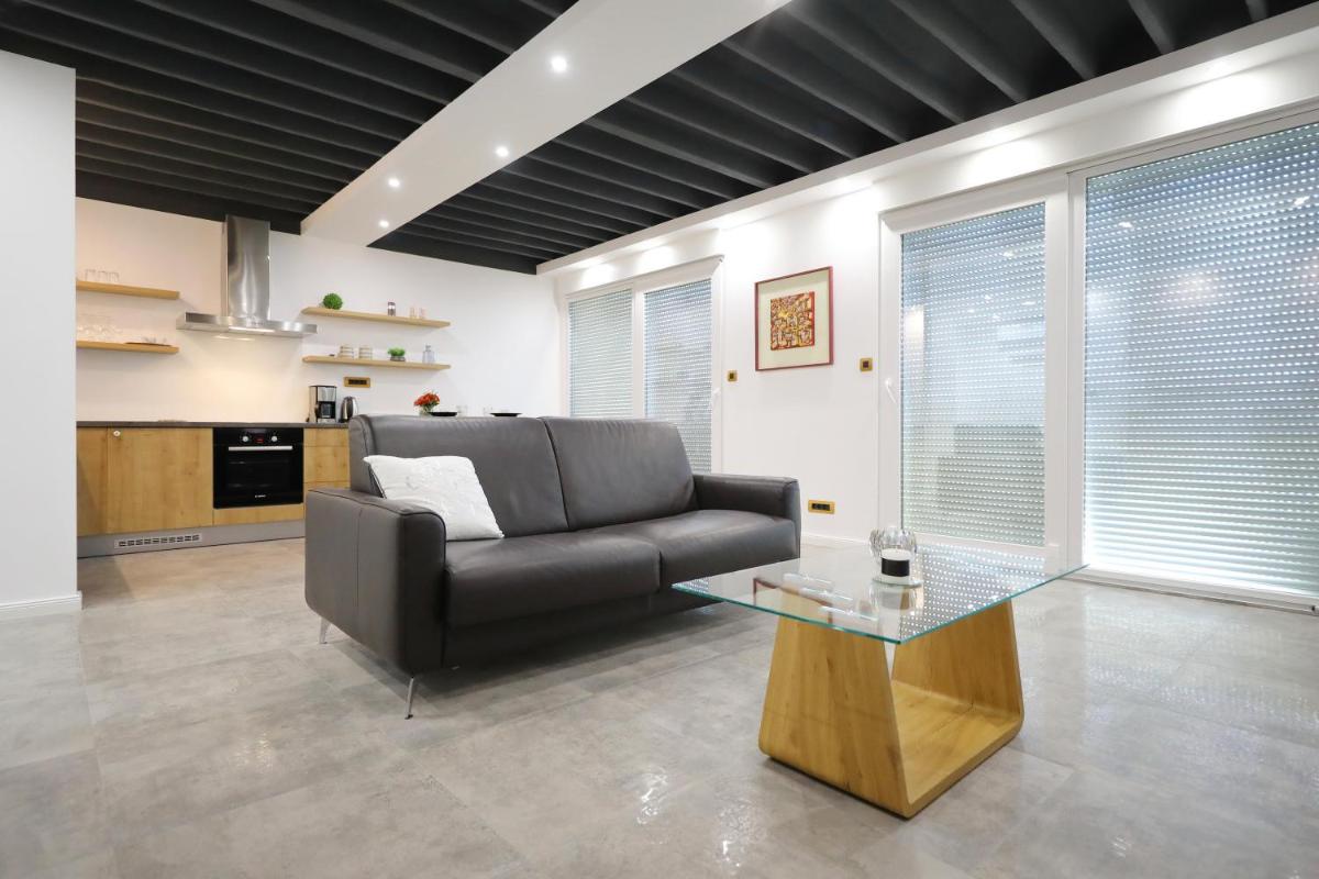 Harbour Apartment sea view - Housity