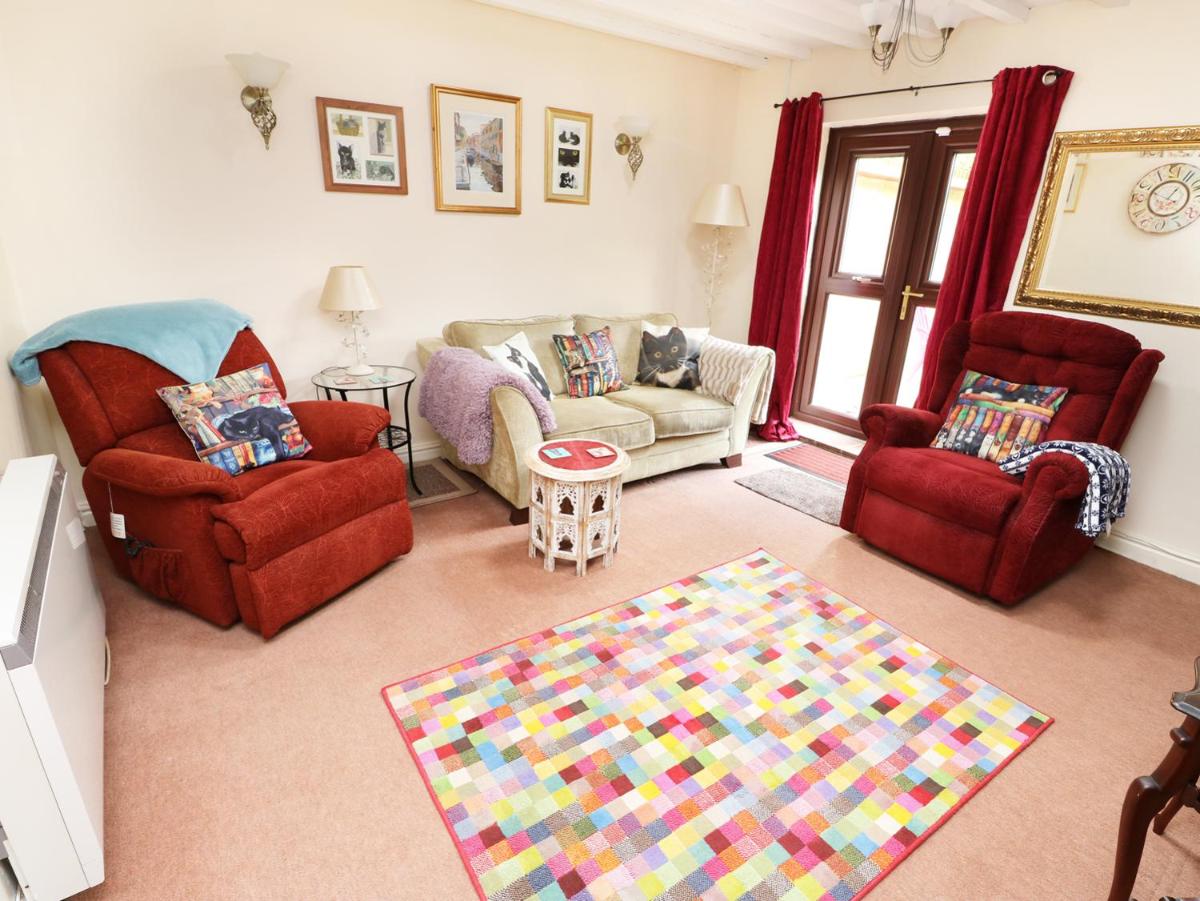 Emilys Retreat at the Great Barn, Kings Lynn - Housity
