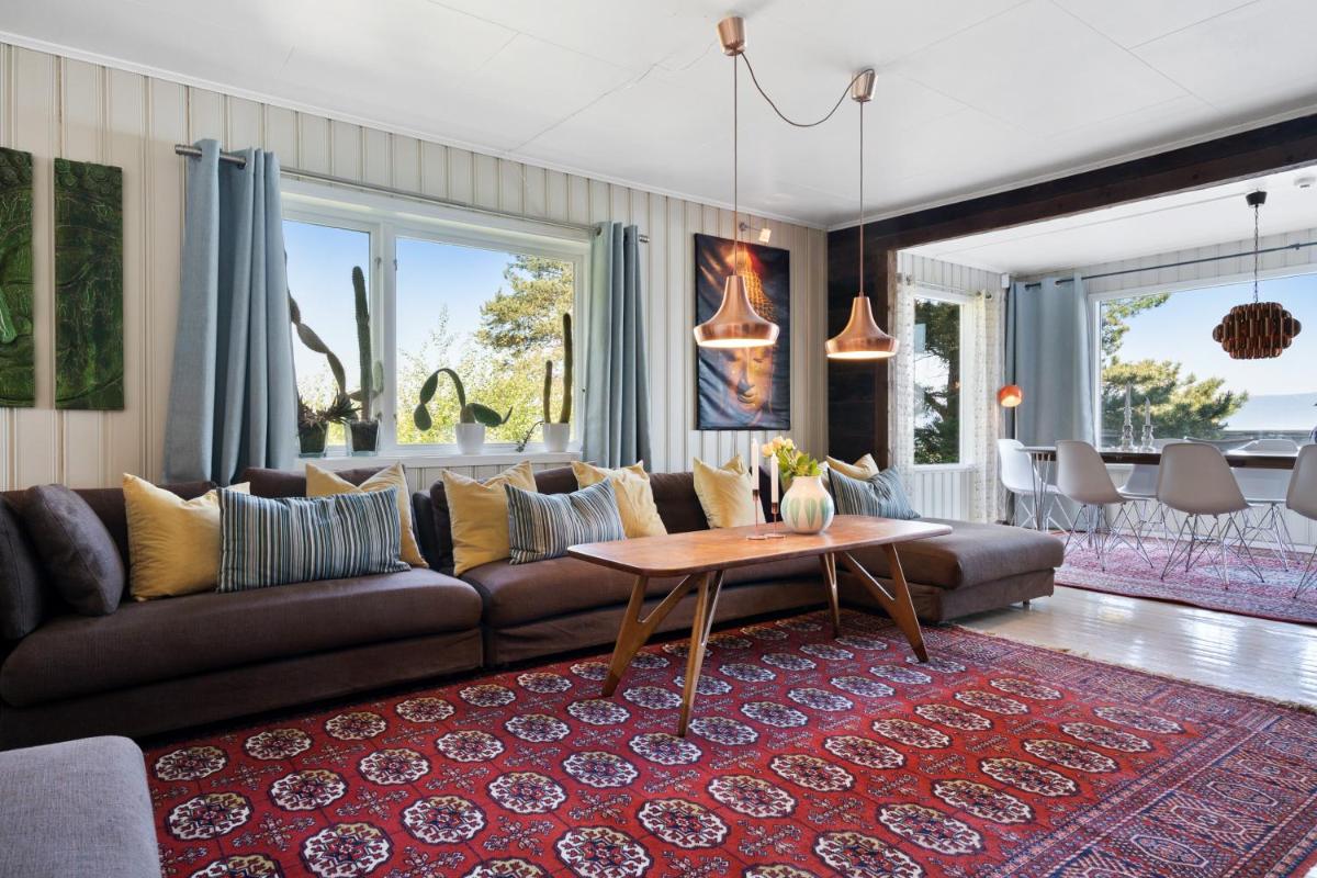 Suitetrails - Private House & Bungalow by the sea