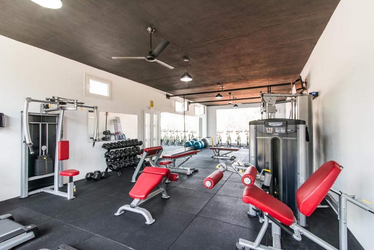 Gimnasio o instalaciones de fitness de Hotel Na Taconera