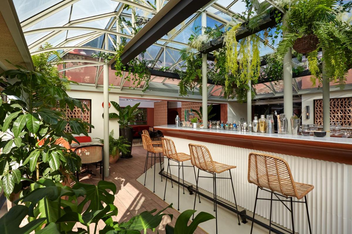 Restaurant ou autre lieu de restauration dans l'établissement Villa Duflot Hôtel & Spa Perpignan
