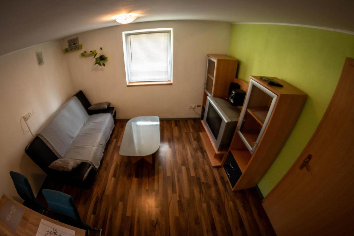 Apartma Planinski raj - Housity