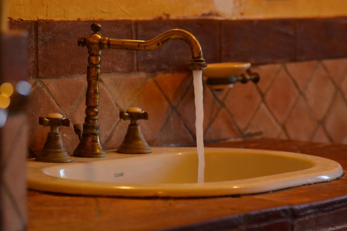 Tenuta Carabollace - Housity