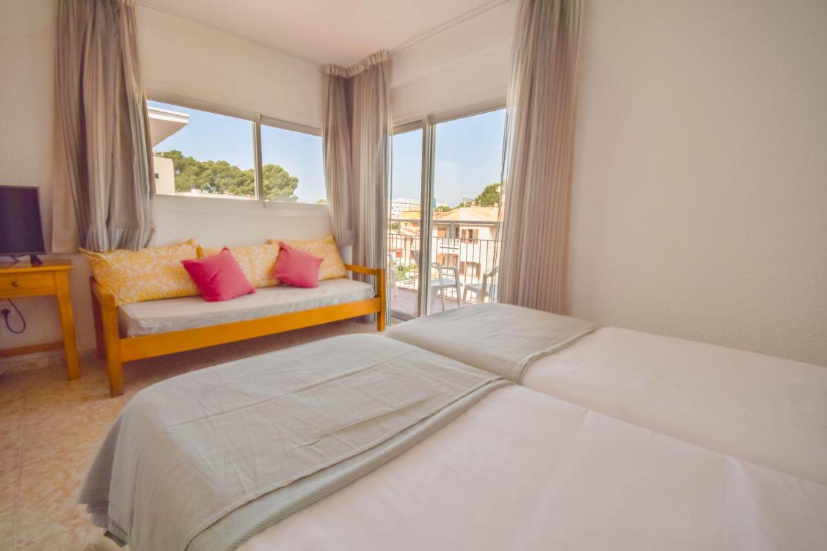 Houm Nets - Adults Only - Housity