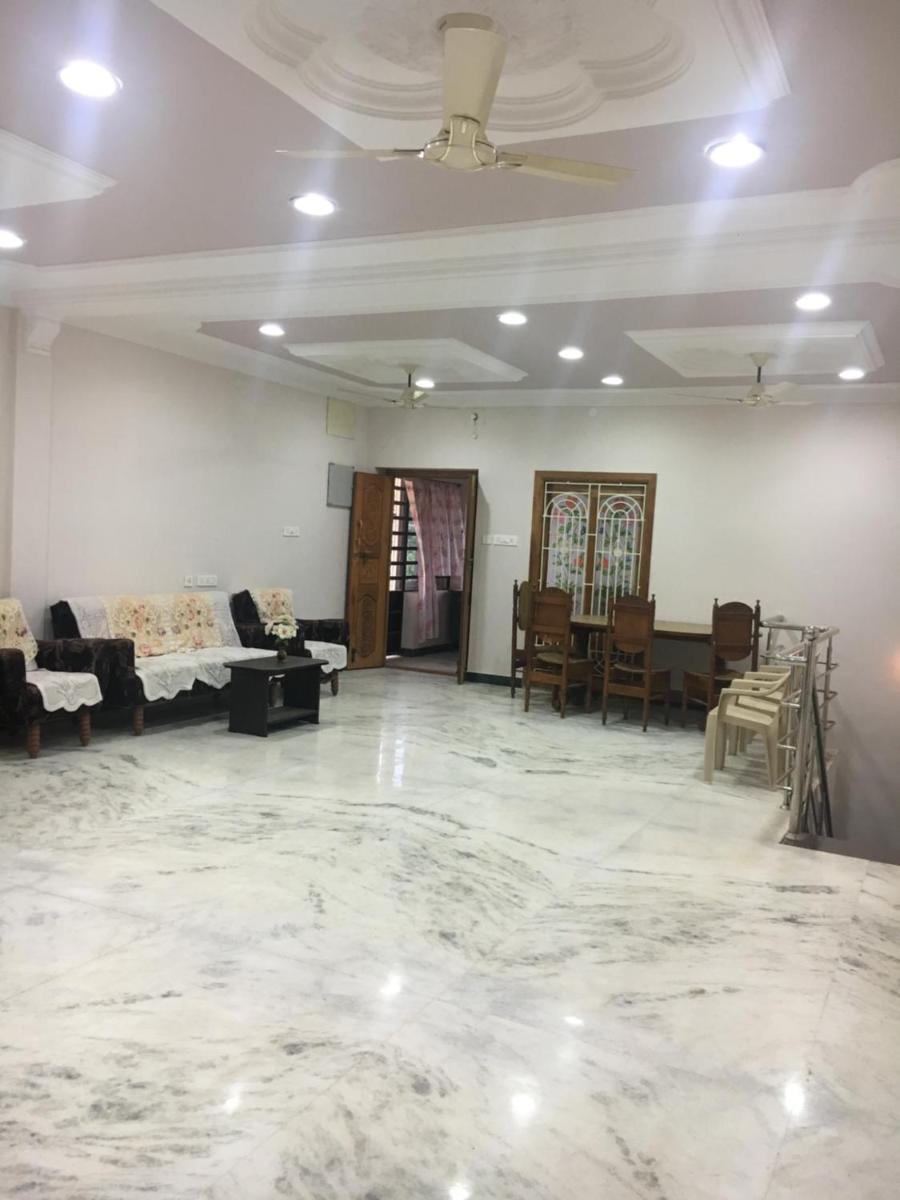 Pleasant Stay - Housity