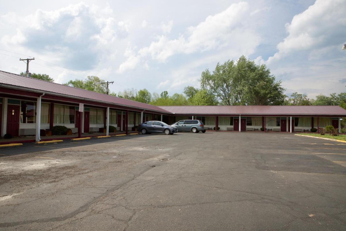 Suitetrails - Highlander Motel