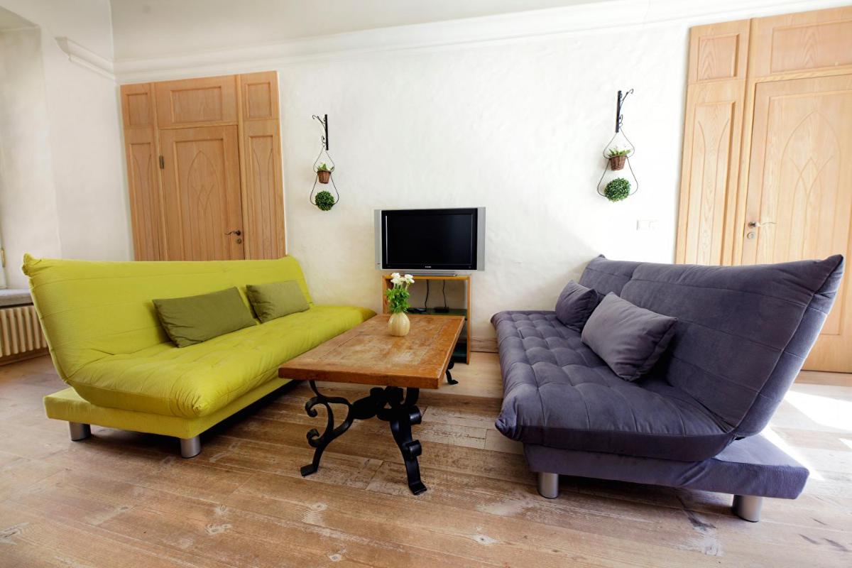 Suitetrails - AirHome - Cozy Apartment