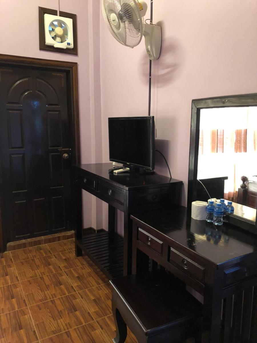 Soutjai Guesthouse & Restaurant - Housity