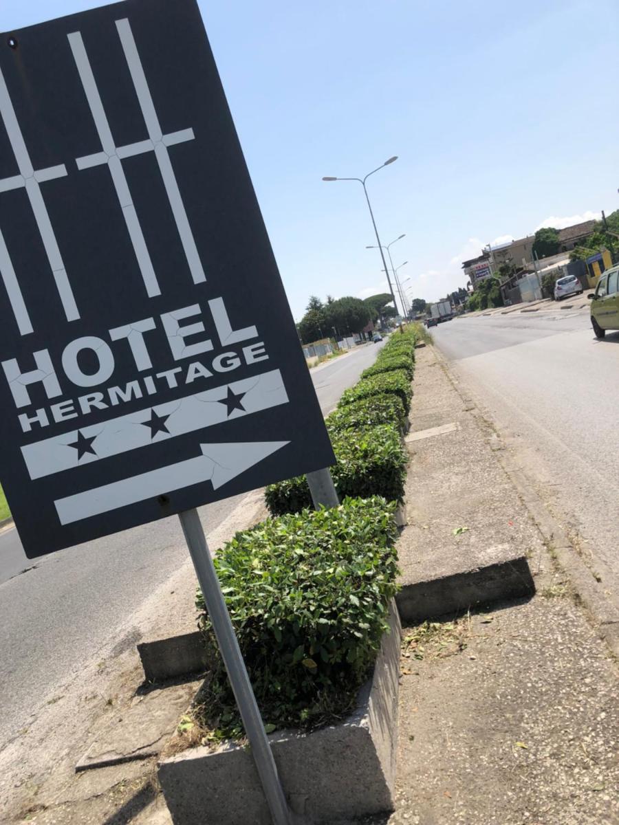 Hotel Hermitage - Housity