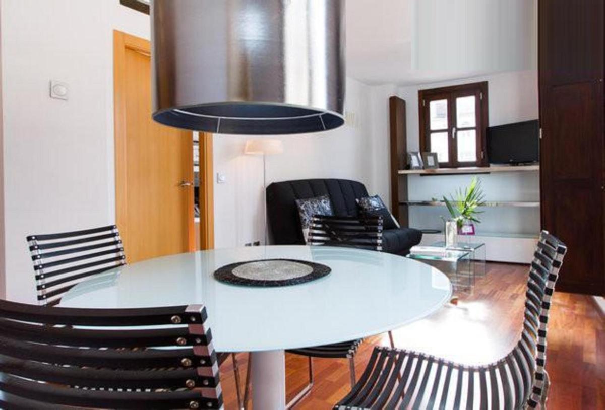Happy Apartments Valencia - Housity
