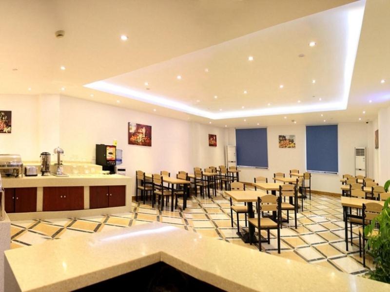 Suitetrails - GreenTree Inn ShangHai KangQiao Industrial Zone JinXiu Road Business Hotel