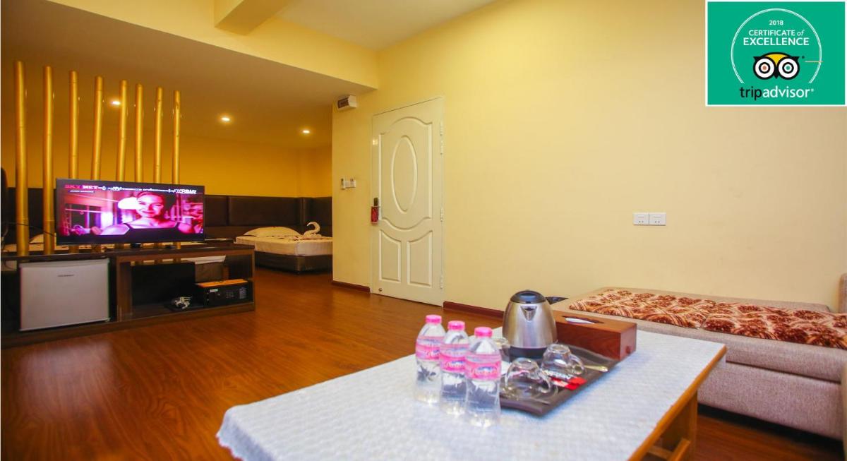 Grace Treasure Hotel - Housity