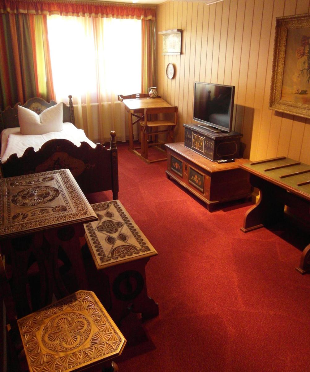 Pension Antik - Housity