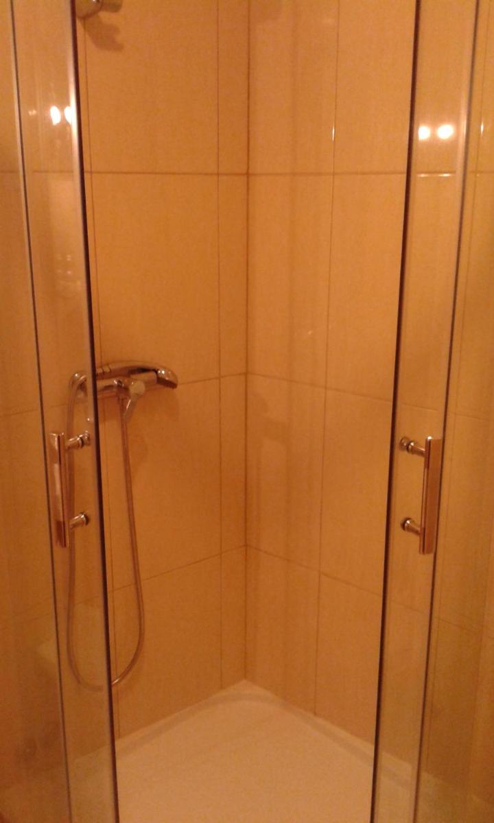 Hotel Tic Tac - Housity