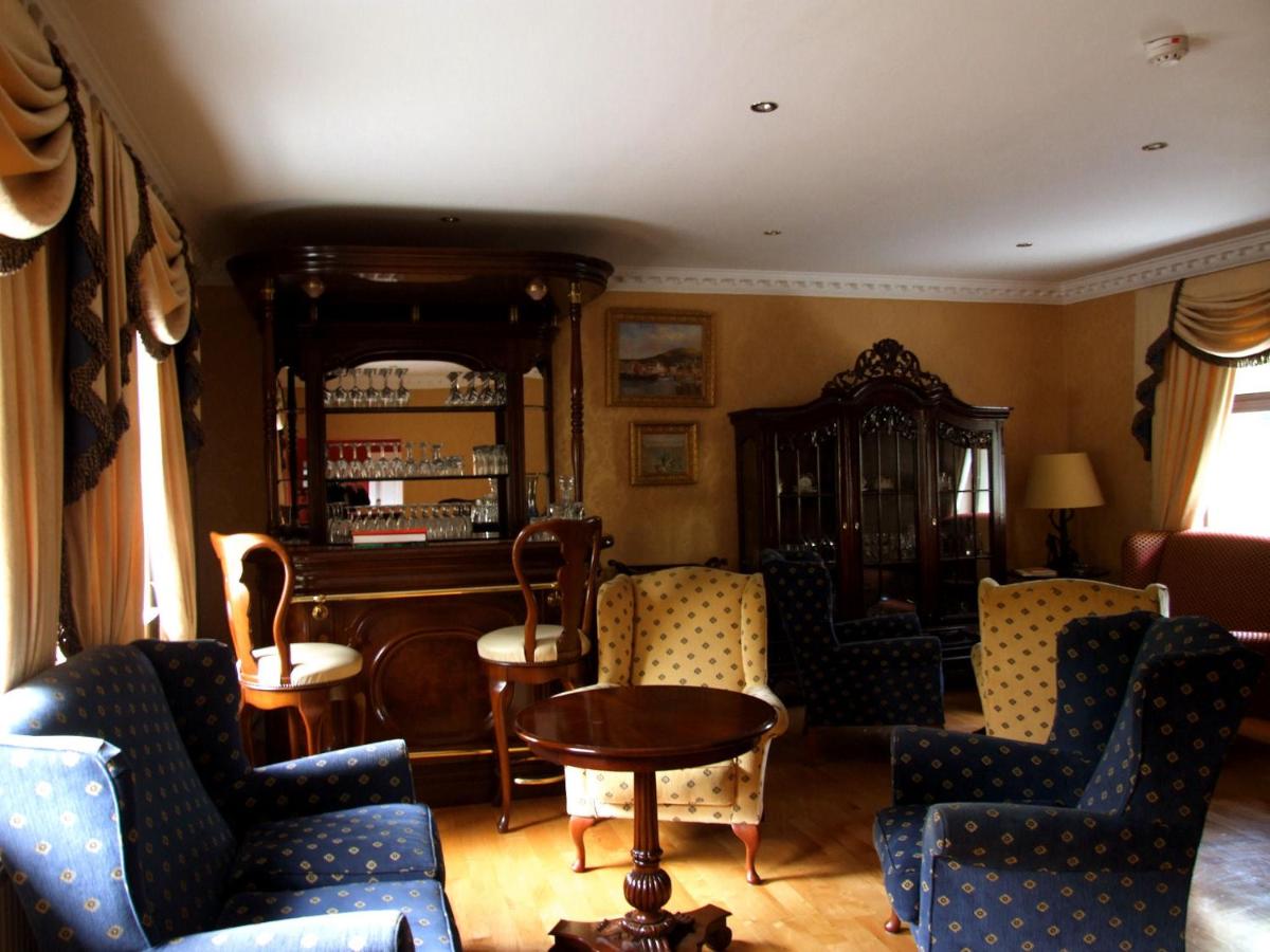 The Lodge - Housity