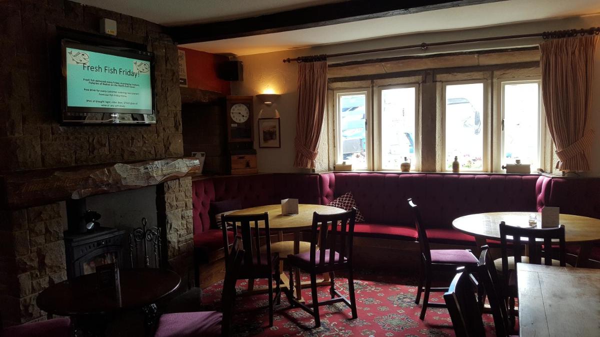 The Rose and Crown - Housity