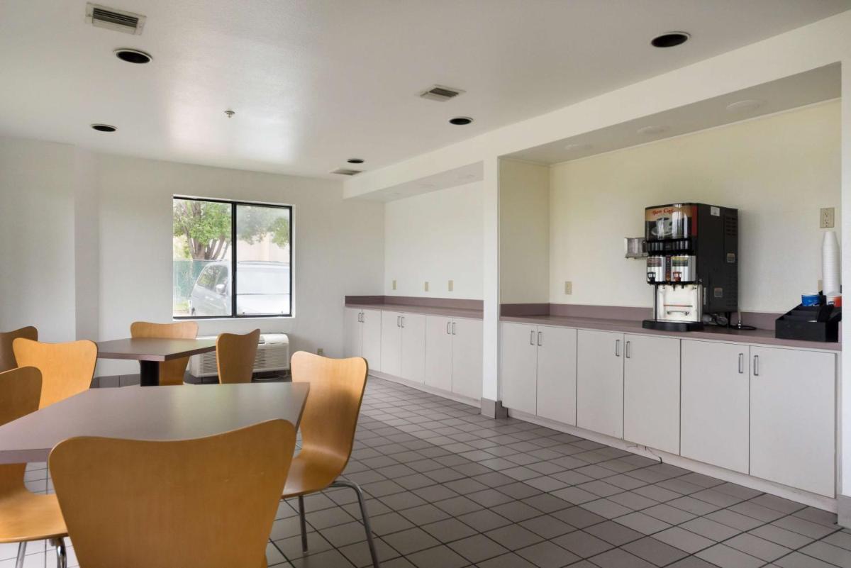 Motel 6-Dallas, TX - Northeast - Housity