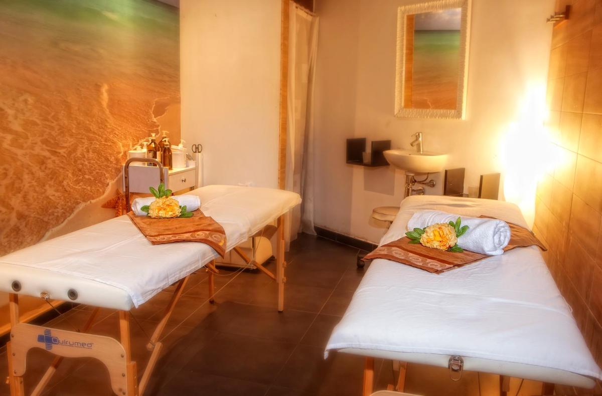 Spa o instalaciones de bienestar en Hotel Spa El Muelle de Suances