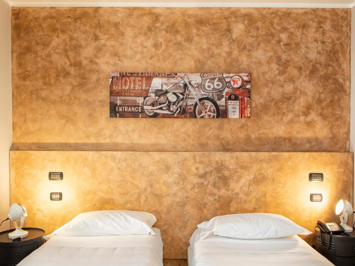 Hotel Napoleon Susa - Housity