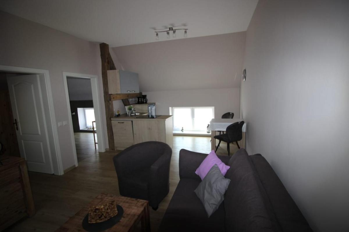 Ferienwohnung am Parsteinsee - Housity