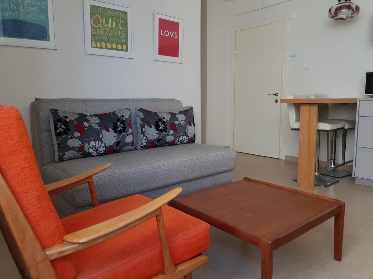 HaYarkon Street Apartment - Housity
