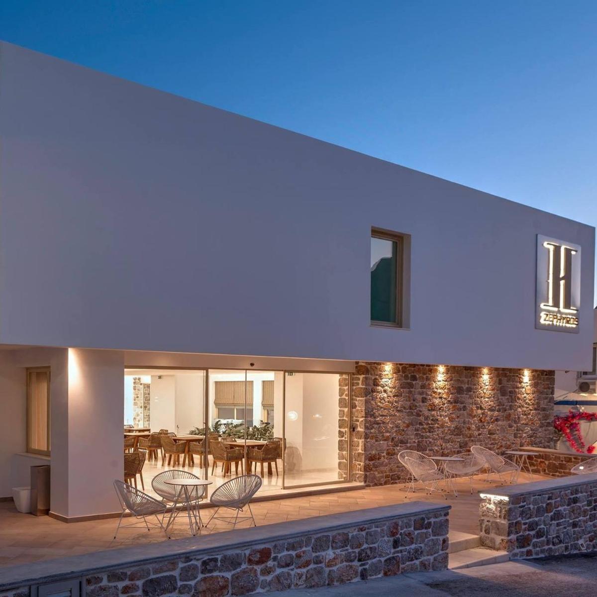 Zephyros Hotel - Housity